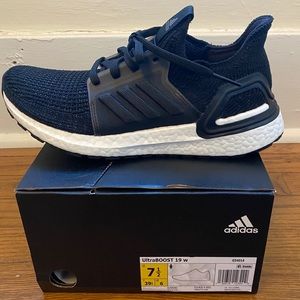NWT ADIDAS ULTRABOOST 19